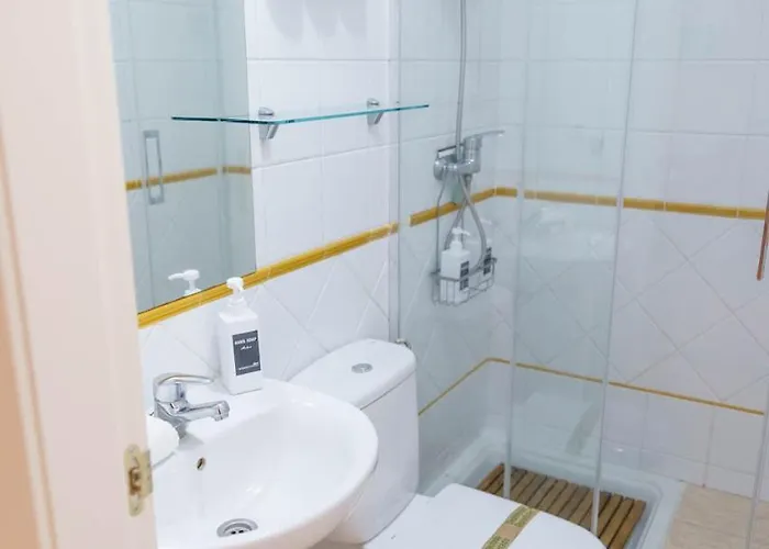 Seadreams Mijas 푸엔히롤라